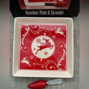 Holiday reindeer serving tray with spreader